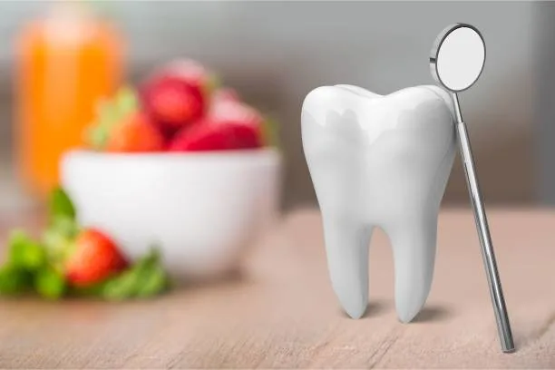 نقش تغذیه در سلامت دندان‌ها؛ چه غذاهایی باعث پوسیدگی سریع‌تر می‌شوند؟