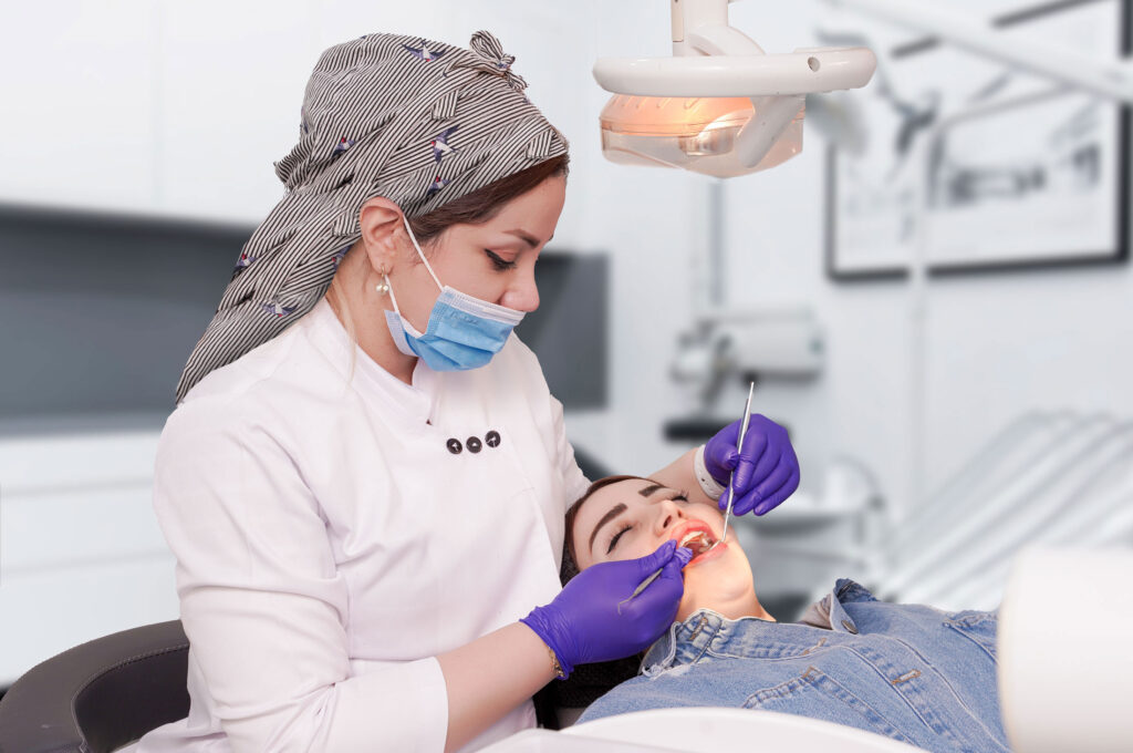 عکسبرداری CBCT چیست و چه تفاوتی با OPG دارد؟